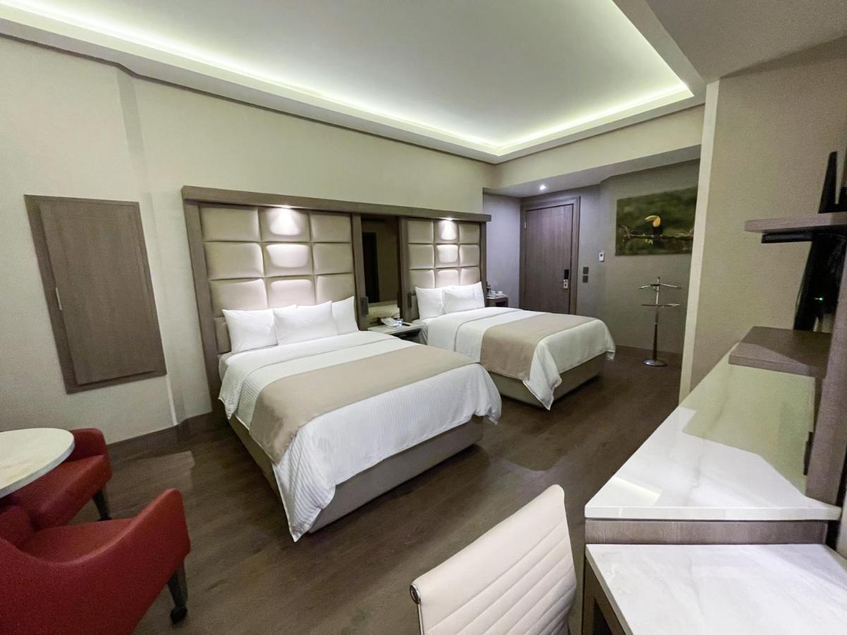 Safi Royal Luxury Metropolitan Hotel San Pedro Garza Garcia Exterior photo